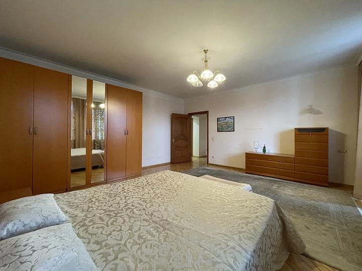 Продается уютная 3-х комнатная квартира в центре по ул. Котовского, д. 1 , корп. 2 