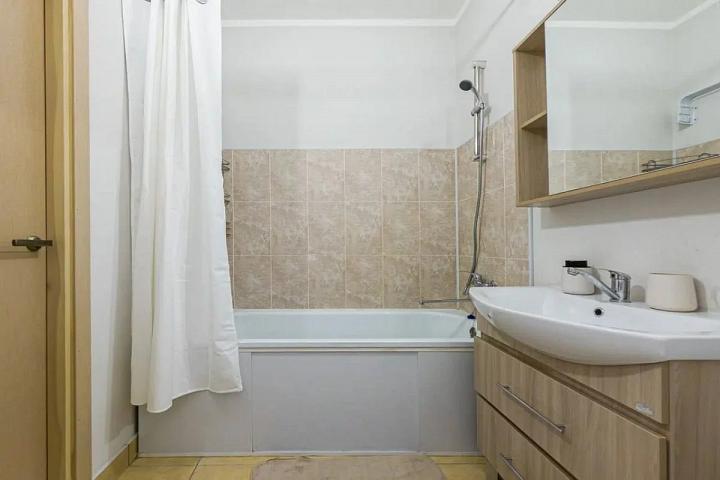 Сдам квартира на длительный срок    г. Котельнич   Улица Кирова, 15  