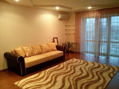 Самый недорогой ночлег в Лянторе